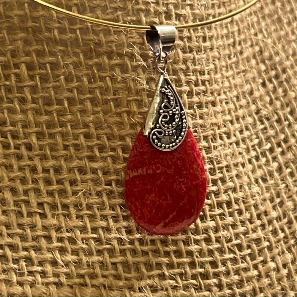Sponge, coral, teardrop pendant set with sterling silver details 1.5” - Picture 2 of 7